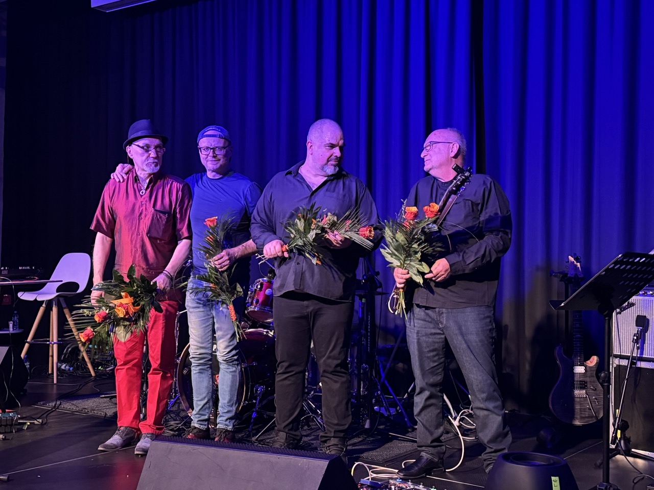 GODZISK4 Duży GODZISK4 Duży